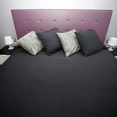 Insula San Pietro Bed & Breakfast Roma