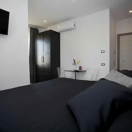 Insula San Pietro Bed & Breakfast Roma