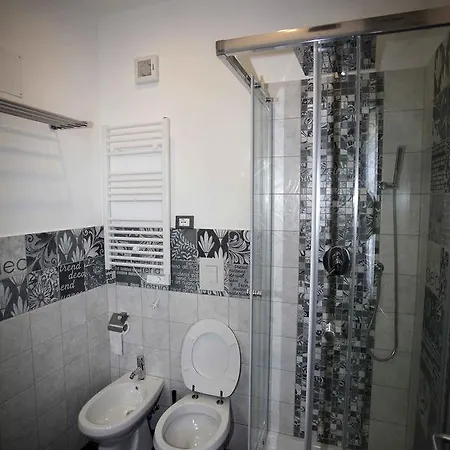 Insula San Pietro 2* Rome